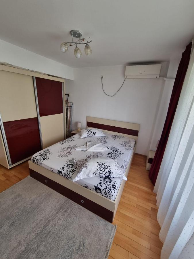Crinna Residence Bucharest Exterior photo